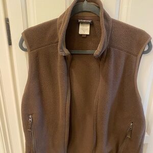 Patagonia Men's Chocolate Brown Fleece Vest
